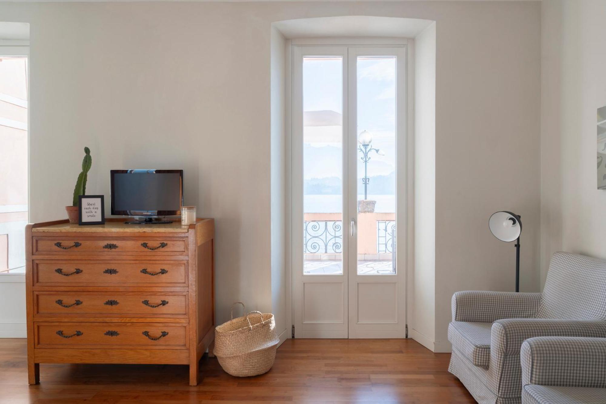Cadenabbia Lake Side Apartments Екстериор снимка